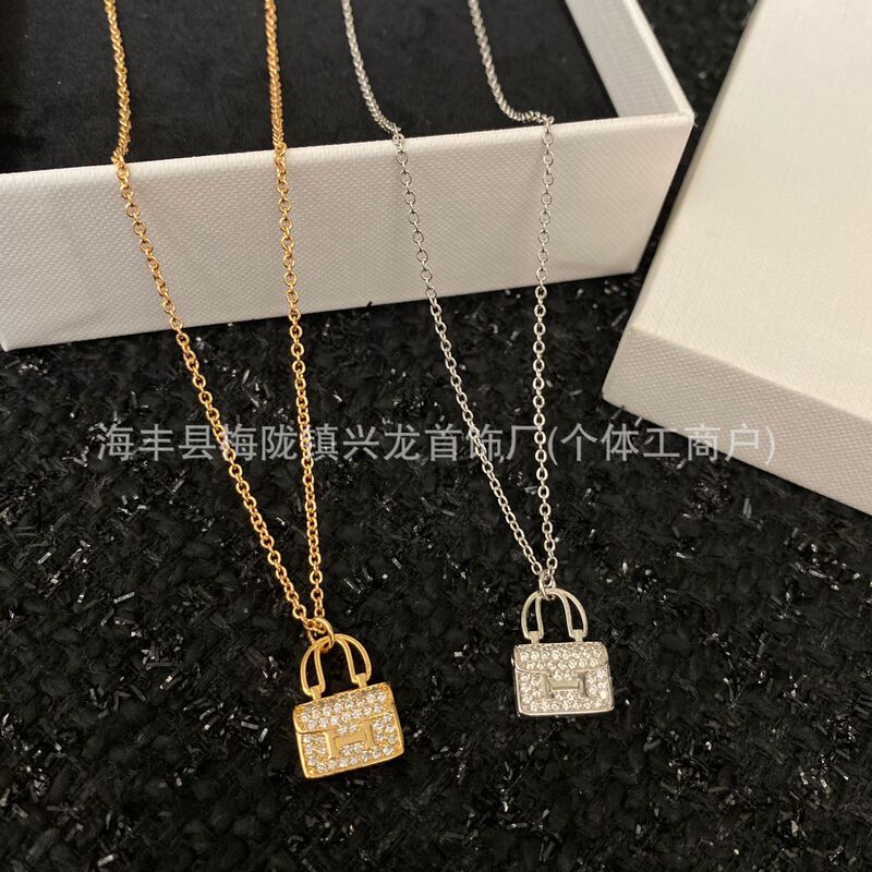 Rose Gold-Plated Platinum Full Diamond Kanken Bag Necklace Fashion H Letter Bag Pendant Women's Clavicle Chain Influencer Style