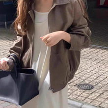 现货 棕色做旧翻领皮衣2025秋季女复古宽松简约松弛感皮夹克oun*e
