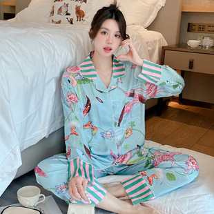 �p�ݗl�y���Iƴ�ӼҾӷ�Ů�¿�����B�����L����z˯��Ů���b���l