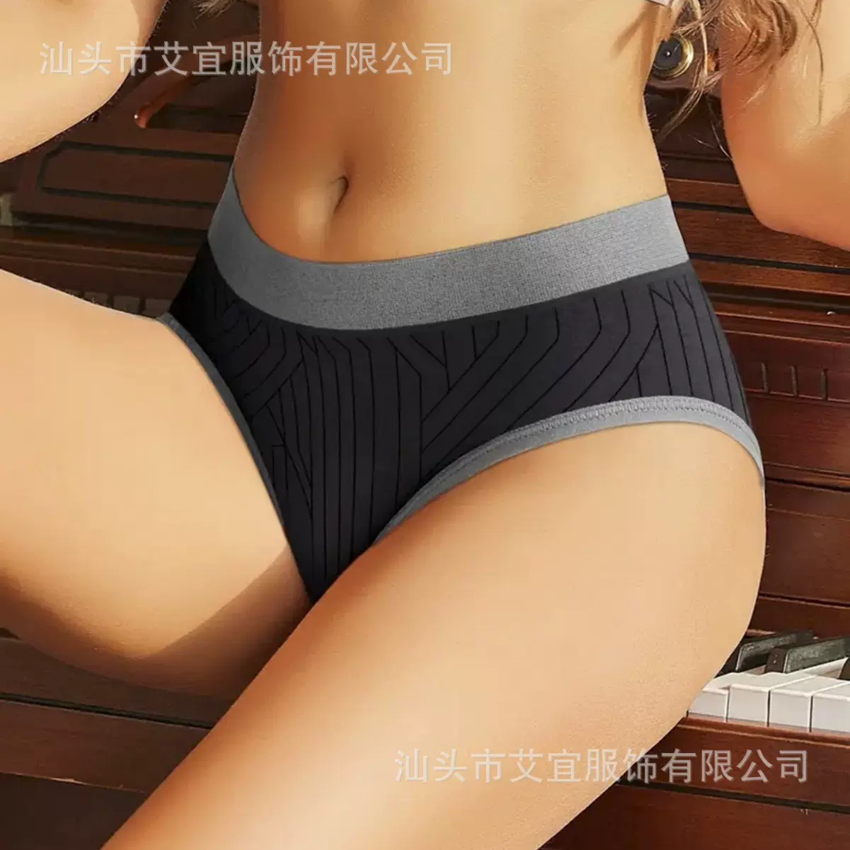 跨境欧美撞色性感无缝大码运动瑜伽低腰三角裤女士内裤亚马逊TK