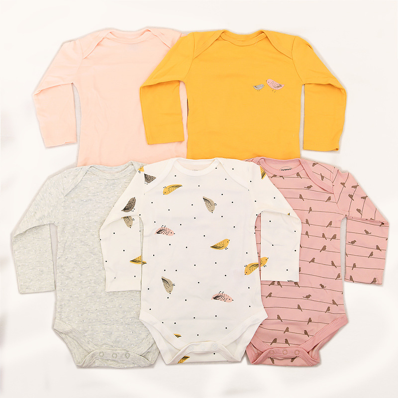 赤ちゃんの夏の服の5つのセットのワンピースの服は赤ちゃんのお尻の服を着ます。