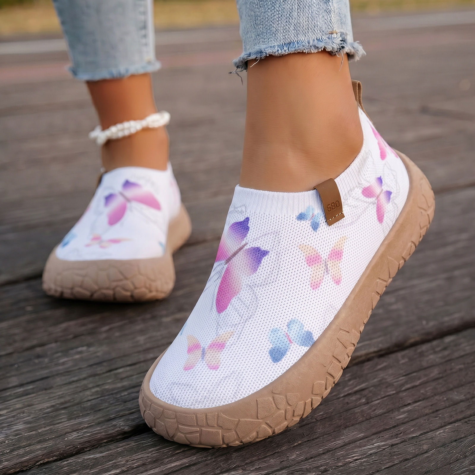 Nuevos zapatos de viaje pintados transfronterizos ligeros, zapatos transpirables, zapatos flexibles, cómodos y anchos zapatos de mujer