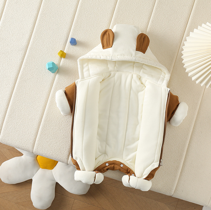 Nuevo bebé bebé de una pieza más chaqueta de terciopelo más algodón traje de salida para hombres y mujeres bebé invierno grueso con capucha traje