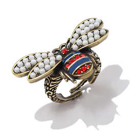 【09】跨境欧美复古蜜蜂戒指做旧铜材双翅蜜蜂红蓝钻珍珠创意指环