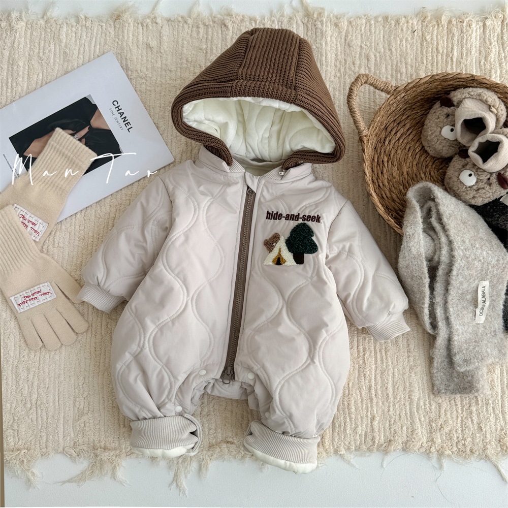 Ropa de bebé Ropa de invierno más mono acolchado de terciopelo Hombre bebé con capucha gruesa chaqueta de algodón caliente