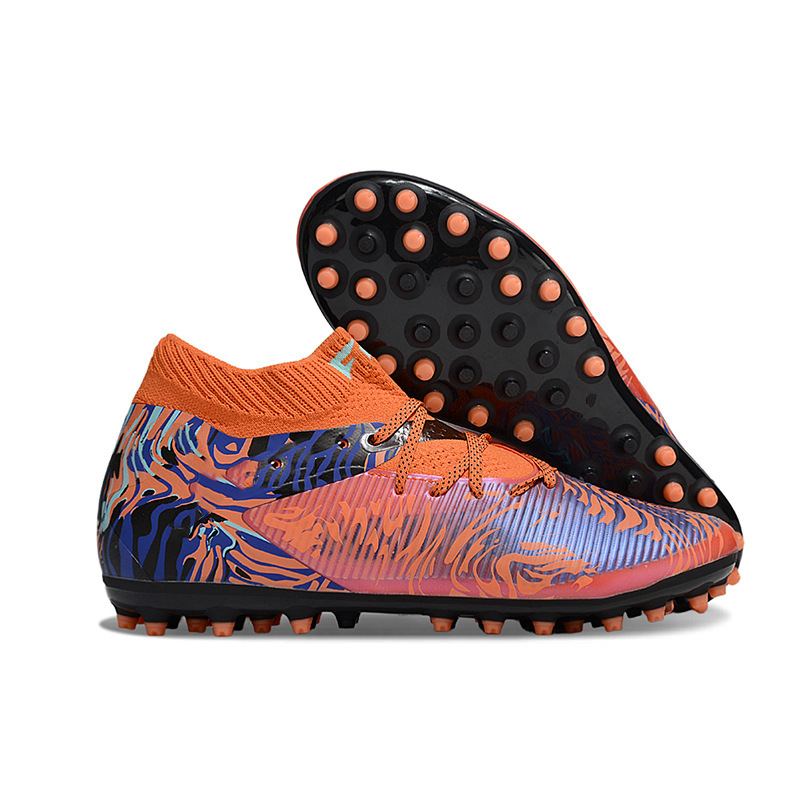 Fábrica de Putian al por mayor zapatos de fútbol deportivos transfronterizos futuros 8 generaciones de alta esencia de punto completo serie MG clavos para hombres