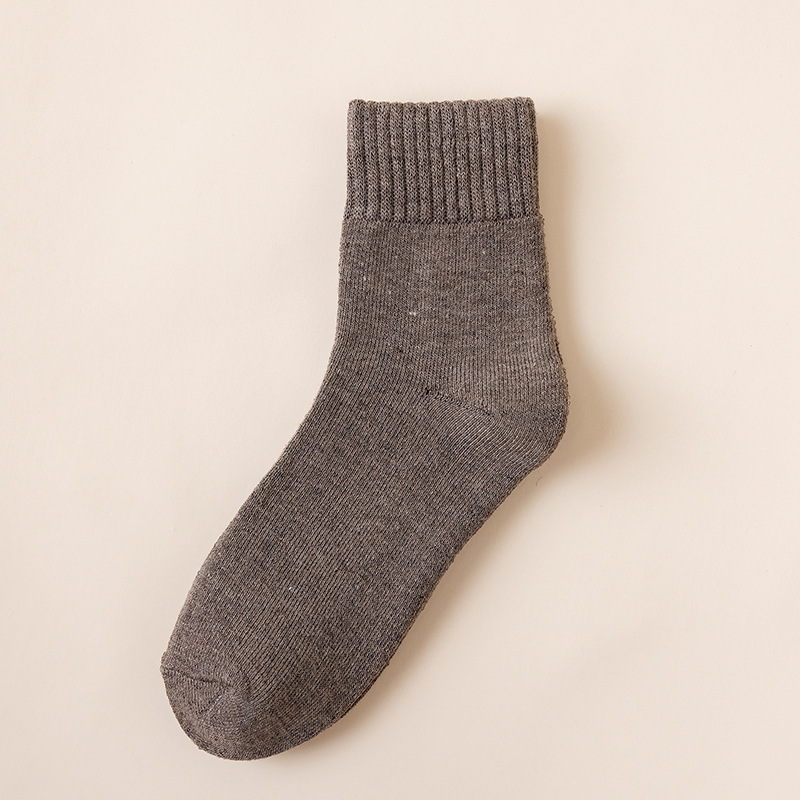 Calcetines de la mitad de la pantorrilla de las mujeres calcetines de invierno forrados de lana engrosada calcetines de Terry calcetines de piso cálido calcetines de toalla de mujer descuento del mercado al por mayor