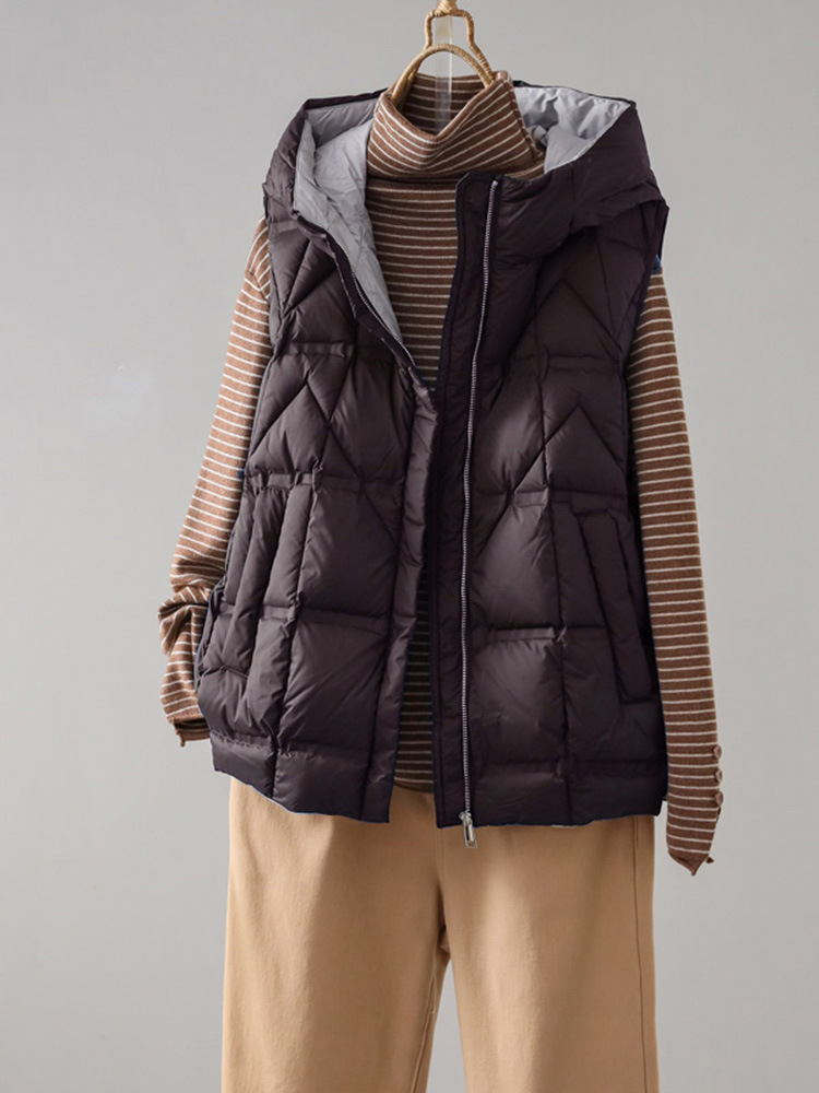 Demi-season fashionable velvet down jacket with hood