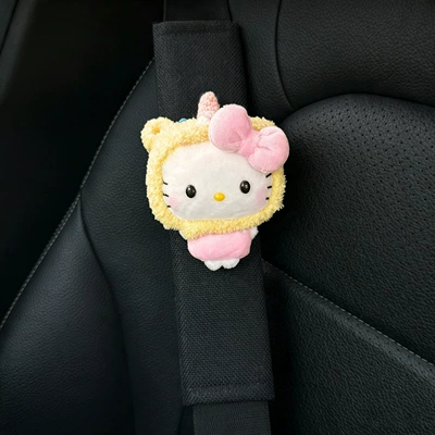 protector, couple set for women: Sürətlər qutusu və əl tormozu başlıqları - yellow-bear-hat-pink-with-white-fur-big-eyes-black-shoulder-pads