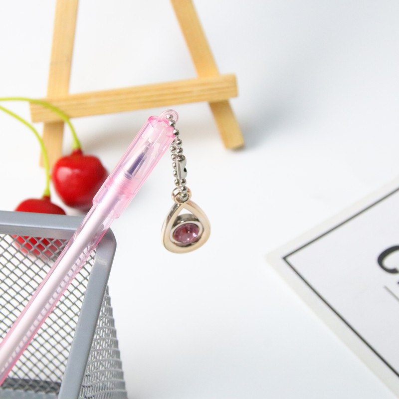 INS chica corazón colgando pluma lindo estudiante papelería colgante pluma de gel pluma de agua de cadena pluma de firma de Oficina Creativa