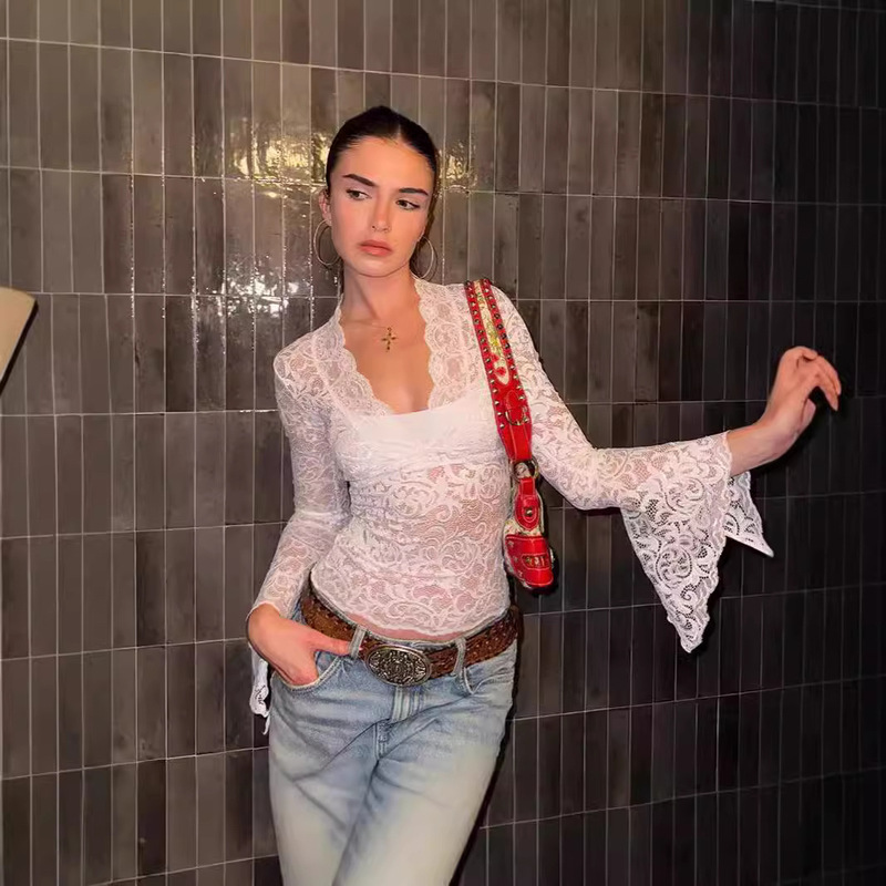 European and American Ins Style Hot-selling Sexy Deep V Slim-fit All-match Short Navel Lace Long Sleeve Hot Girl Style Lace Top