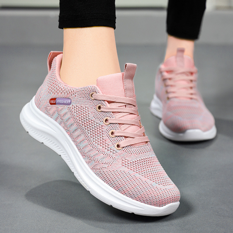 Zapatos de verano para mujer nuevo estilo comercio exterior Flying Weaving Net Shoes transfronterizo al por mayor tendencia zapatos deportivos casuales de suela blanda para mujer
