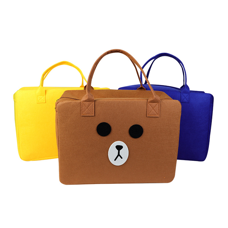 Cartoon felt travel bag wholesale duck hand luggage storage bag versatile portable felt bag custom