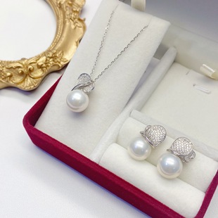 Spring New Internet Celebrity Hot Recommendation S925 Silver 10mm Round Flower Freshwater Pearl Pendant Earring Set Comes with Chain