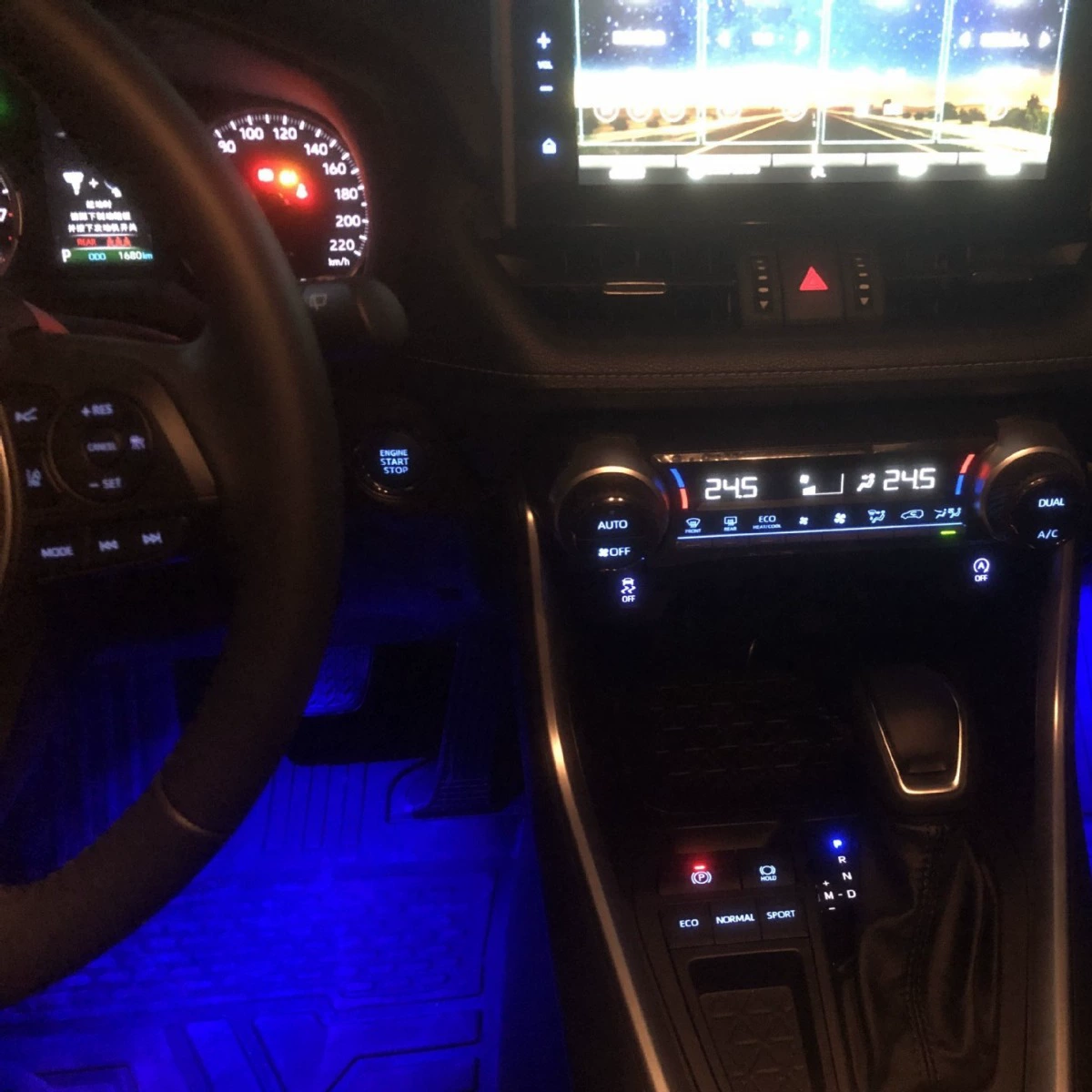 Подходит для Toyota Crown Camry Sole ambient light редкая Corolla RAV4LED Подогреватель пола ноутбука Белый