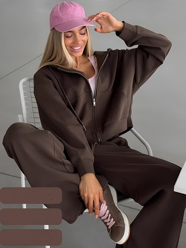 sports suit