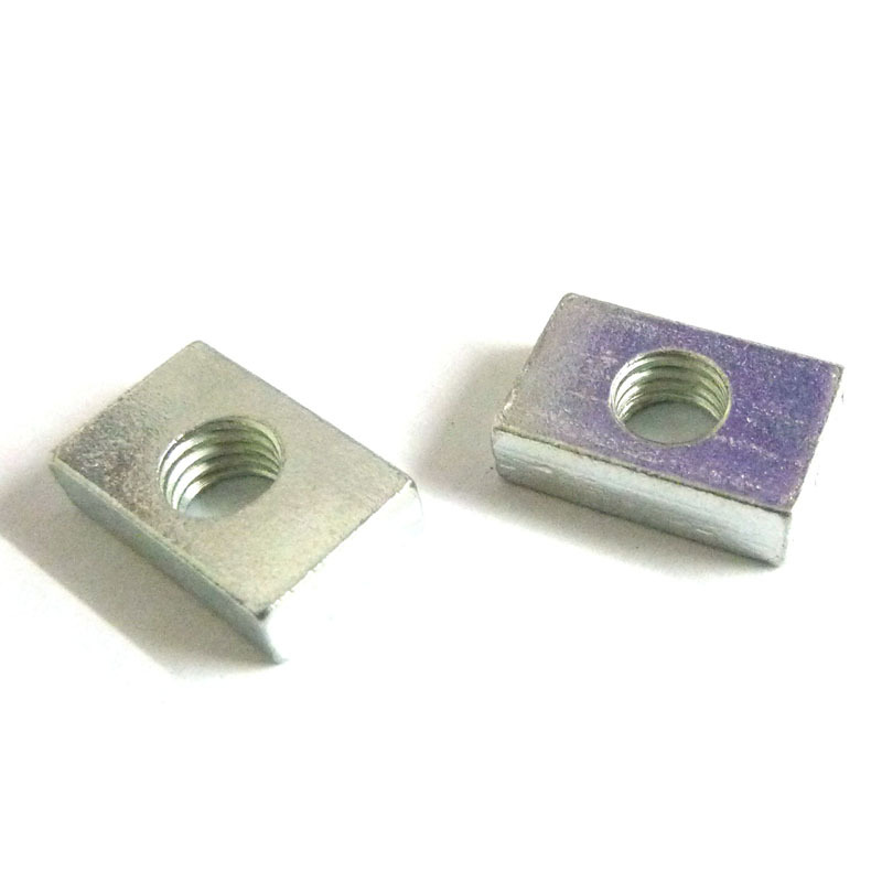 四方螺母