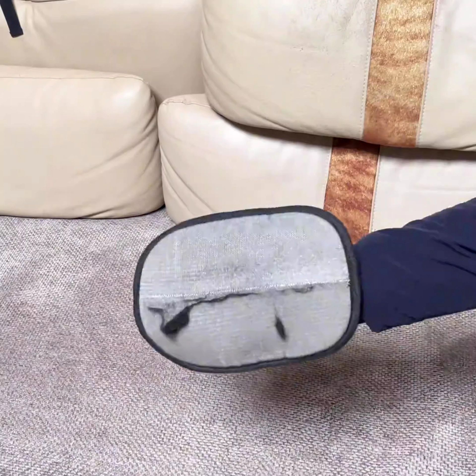 Artefacto de depilación para mascotas limpiador de pelo de gato dispositivo de viscosa de adsorción electrostática cepillo de afeitar lavable guantes de pelo de gato domésticos