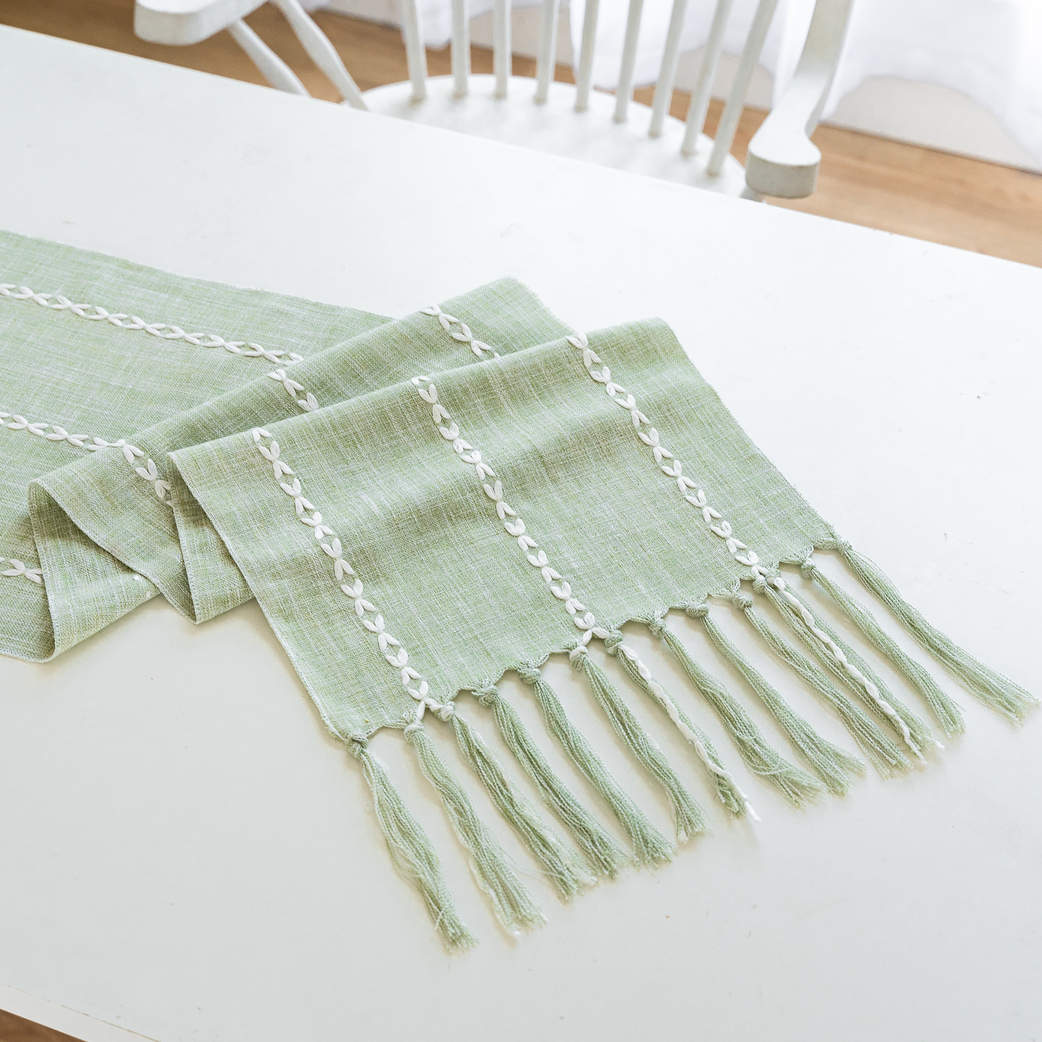 Lexiang 비 다공성-녹색-수제 테이블 러너