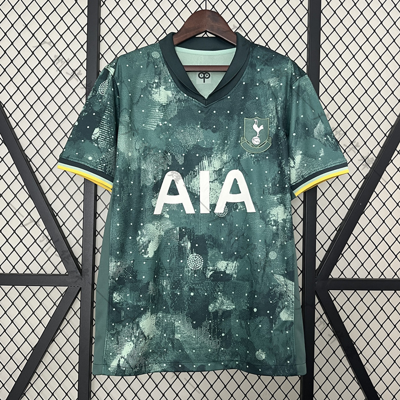 24-25 tottenham second guest