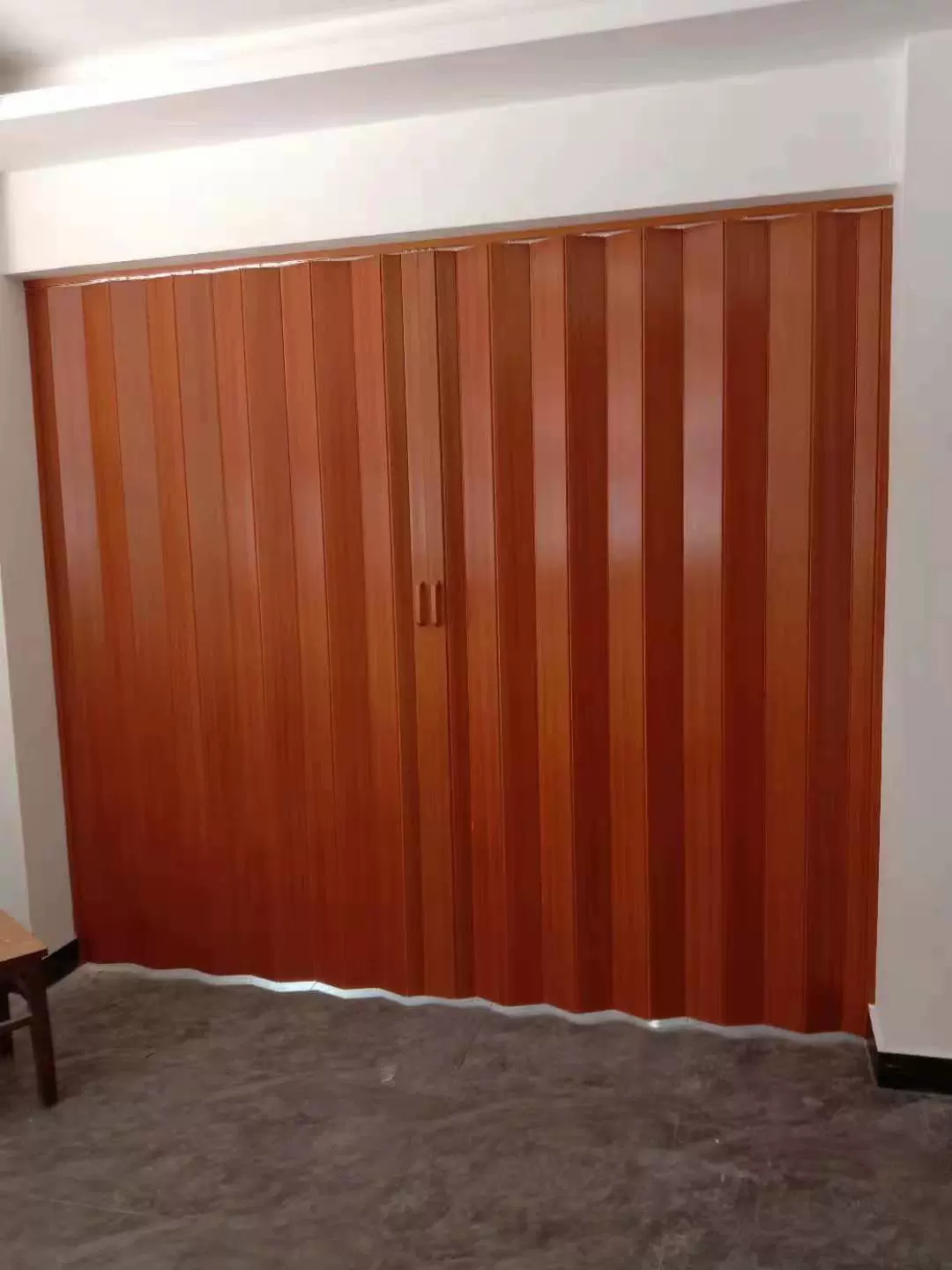 PVC折叠门卫生间隔断开放式