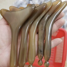 �~β�ι����cѨ��Ħ���ڻ��S��ɫ���A�c�ܾ�����Ę�i�๦��ţ�ǰ�