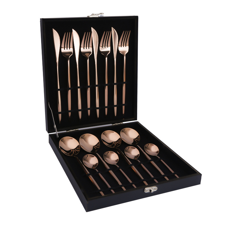 Productos calientes de Amazon vajilla de acero inoxidable conjunto de 16 piezas de Portugal cuatro piezas principales cuchillo, tenedor y cuchara caja de regalo transfronteriza traje