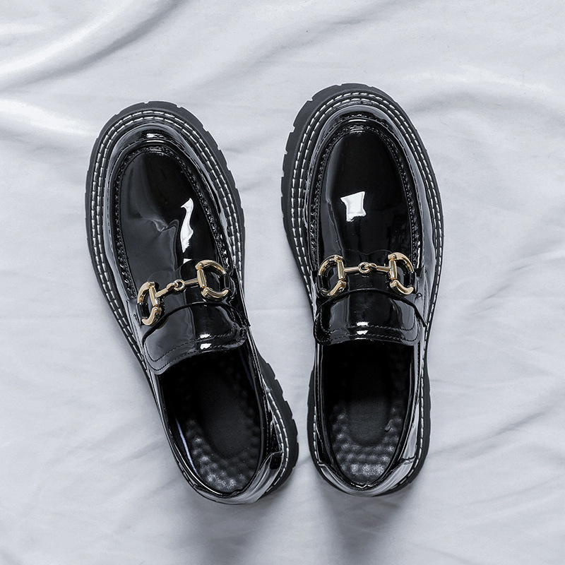 Zapatos de cuero con hebilla de caballo, zapatos de cuero lacados para hombres, zapatos de alta altura, zapatos de noche, zapatos casuales para hombres británicos