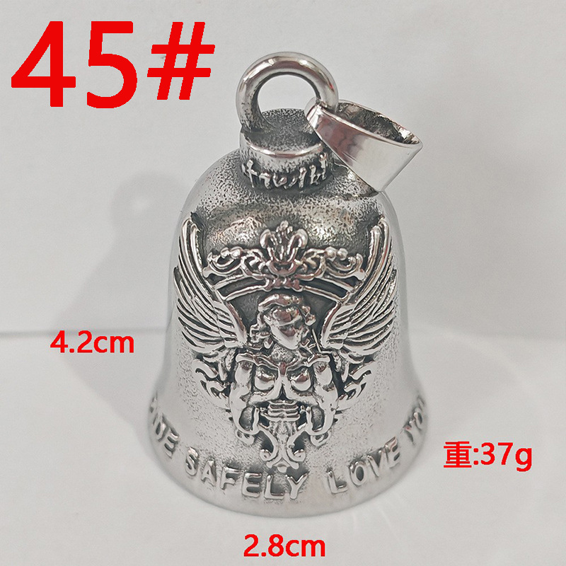 Europa y los Estados Unidos Amazon venta caliente campanas en el nuevo crucifijo retro exorcismo montar joyas colgante campanas