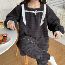 �ش�a300�ﶬ��˯��Ůɺ���q�¿�W���Ӻ��m�q�Ҿӷ��ɼ����b