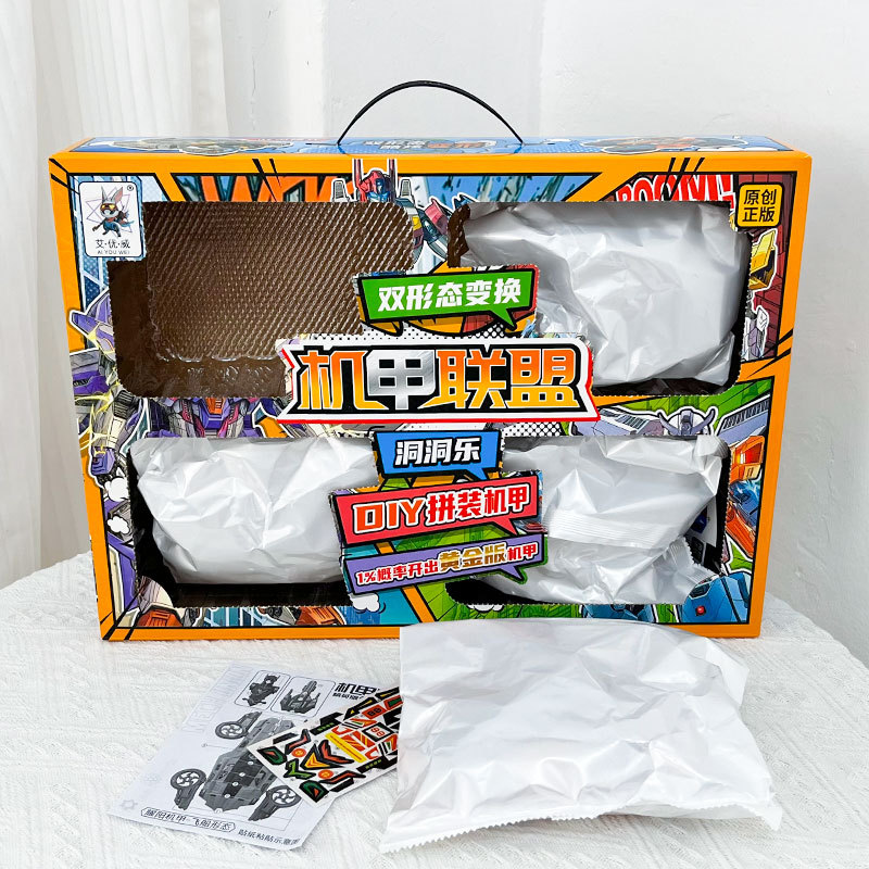 Juguetes de deformación Hole Hole Le Caja ciega Robot Coches King Kong Wasp Optimus Prime Soldado Juguetes modelo de niño hechos a mano