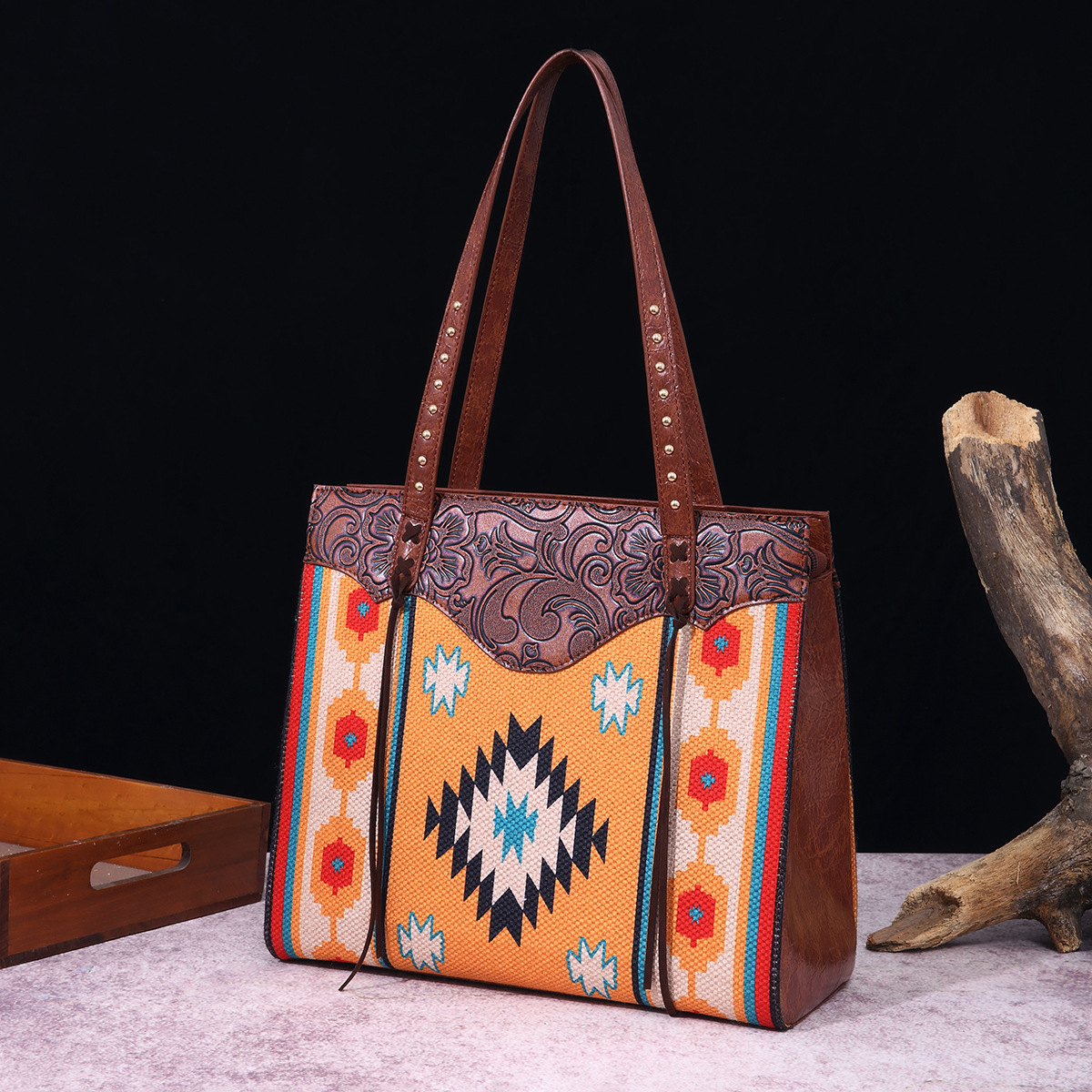 Western-Handtasche mit einer Schulter aus bedruckter Baumwolle und Leinen für Damen im Bohemian-Stil_voghion.com