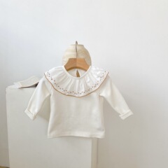 Infant and child T-shirt 2023 autumn new style baby girl embroidered lotus leaf collar bottoming shirt top white versatile style