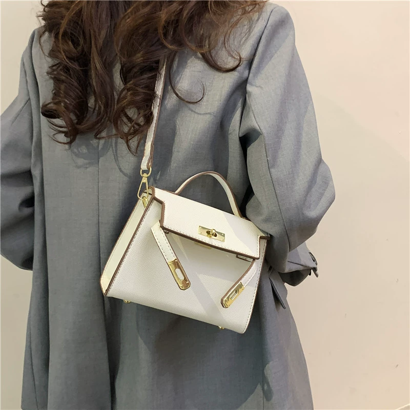 Fashionable retro small bag, bag strap, one-shoulder bag, city style, simple and elegant design