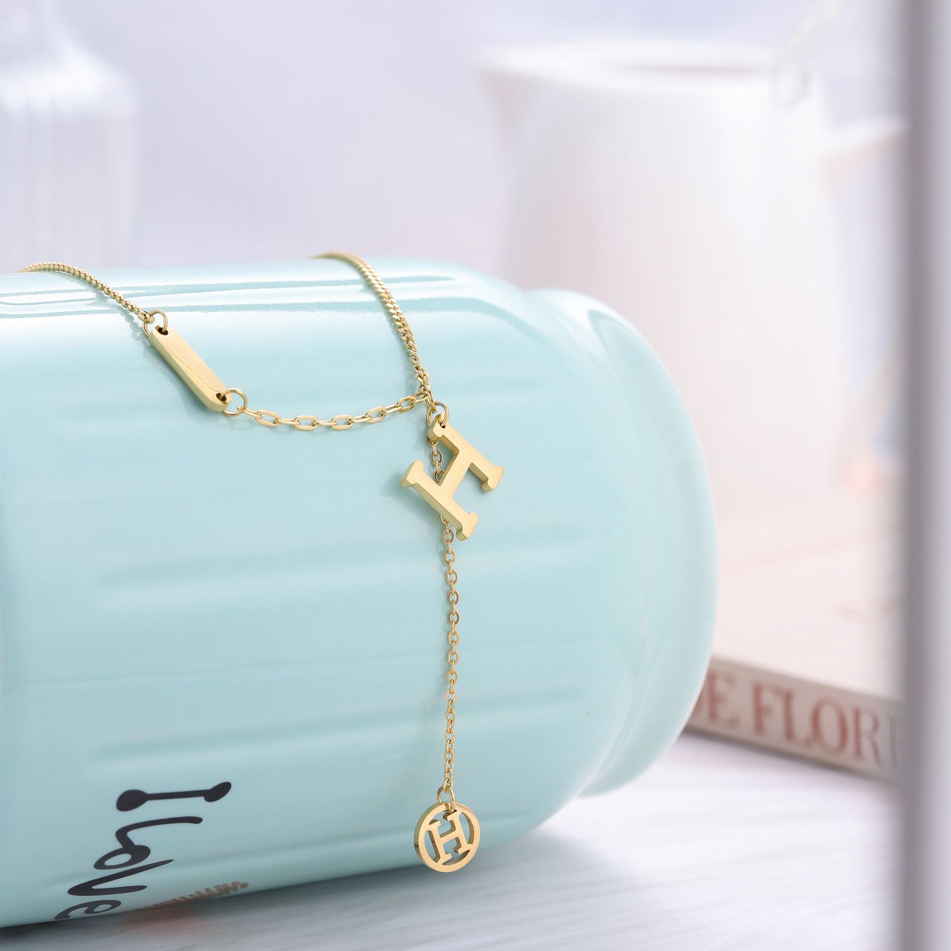 Elegant Heart Shape Butterfly Fish Titanium Steel Inlay Artificial Pearls Rhinestones Shell Necklace