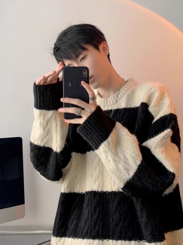 Knitted sweater for men, new 2024 edition, autumn and winter inner layer base layer Korean style lazy wind youth loose yarn coat