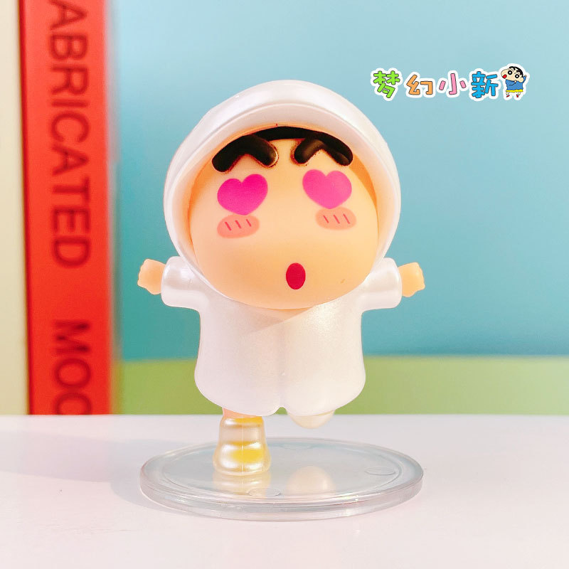本物のクレヨンしんちゃんシリーズカラフルなキーホルダーかわいい漫画クリエイティブ学生スクールバッグペンダント小さなギフト卸売|undefined