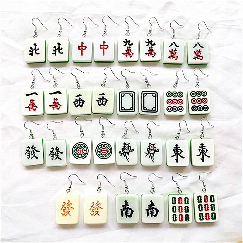 Creative and Interesting Earrings, Handmade Funny Ins Girl Mahjong Dice Soft Girl Style Japanese Style Cute Elegant Earrings for Women