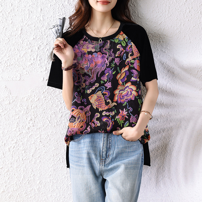 2025 夏の新大きいサイズの女性のファッショナブルなルーズスリミング中国風ステッチコントラストプリント Tシャツトップ|undefined
