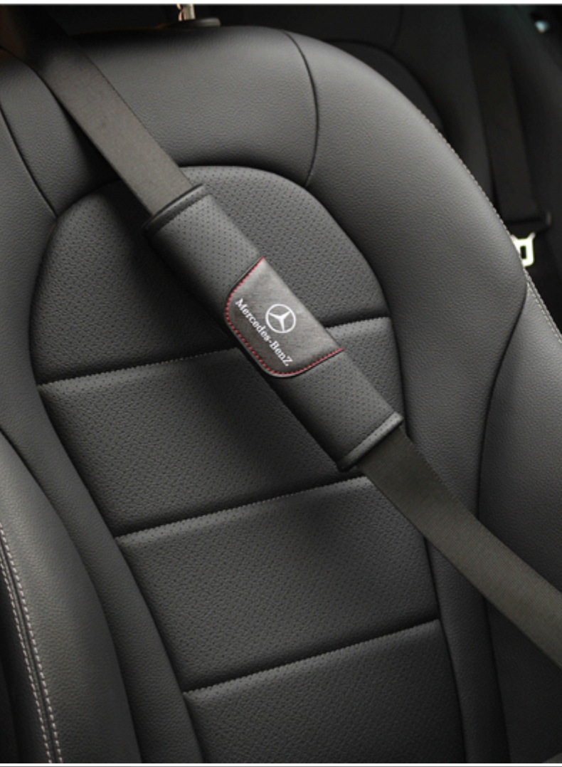 Car Logo Seatbelt Shoulder Pads, Perforated, Breathable, Comfortable, Anti-Wear, Cross-Border Hot-Selling Car Interior Accessories, Leather