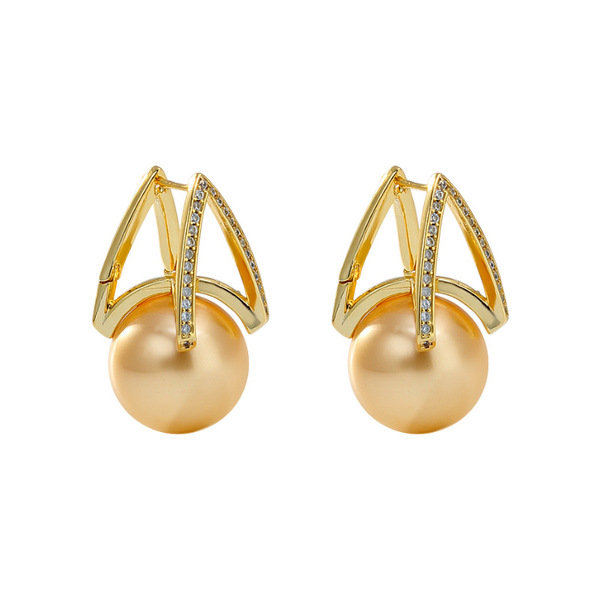 Elegant retro fashionable earrings from pearl with zircon