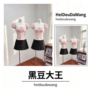 �nϵ�����U�շ��Iһ�ּ�������С�������Y�ٽz�r���r��Ů�ļ��¿�