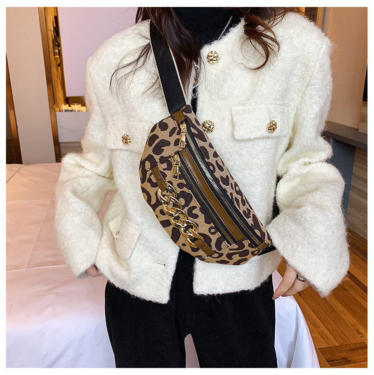 New Retro Women's Bags Casual Parent-child Messenger Bags Fashion Large-capacity Chest Bags display picture 2