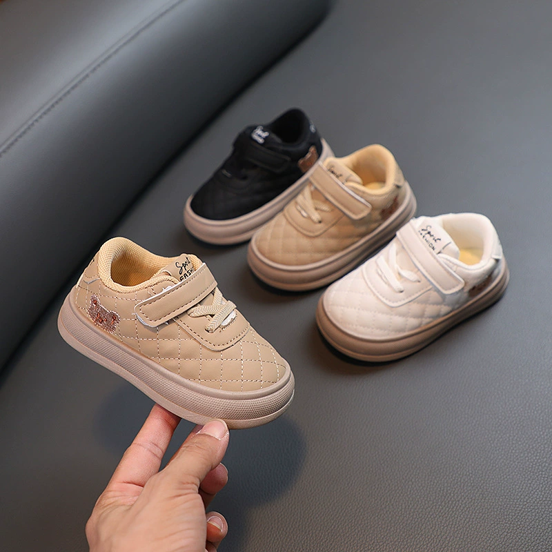 Children's sports shoes for boys, footwear, cartoon sneakers for leather shoes, 2023, with little bears