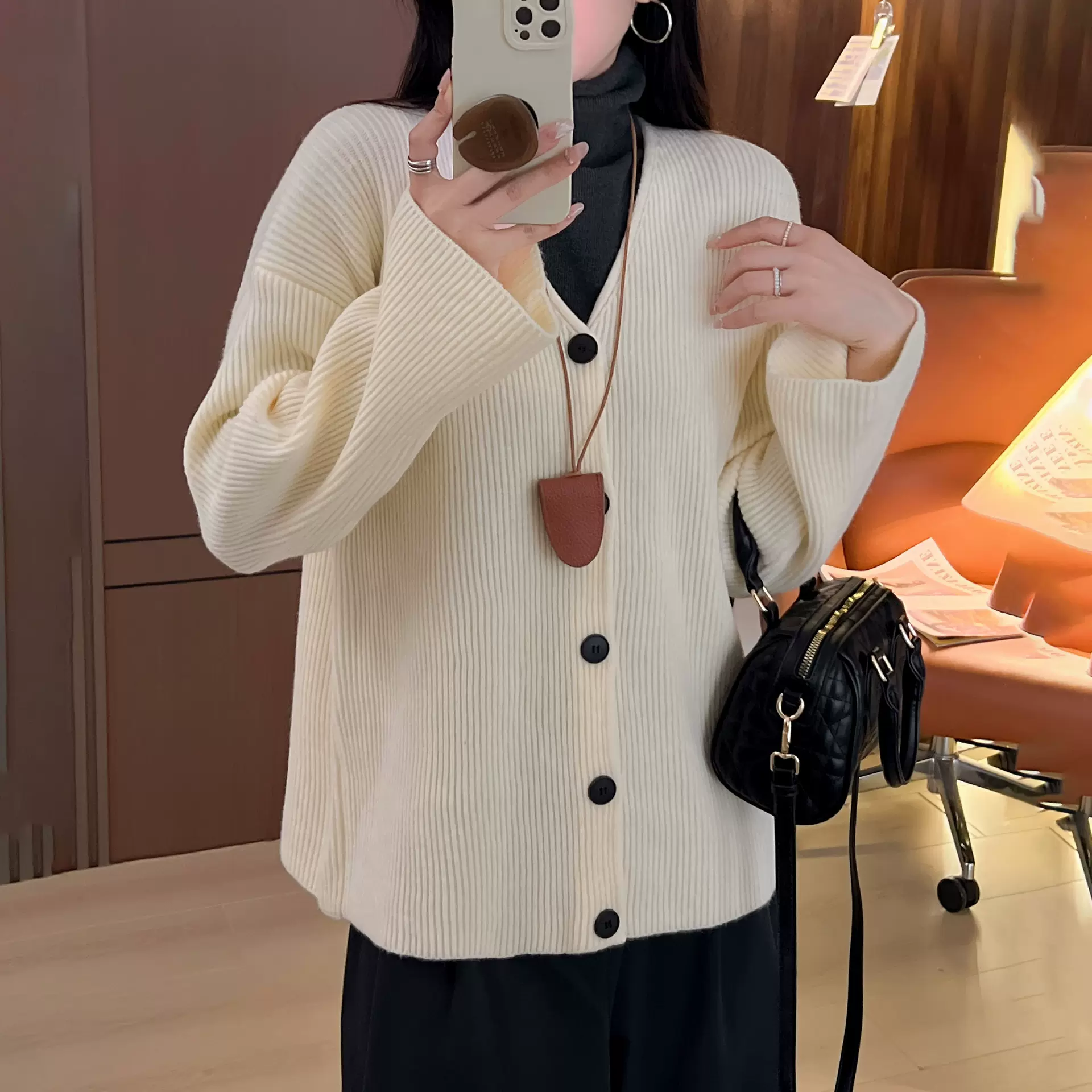 日韩慵懒风休闲针织开衫女2025秋季新款chic时尚V领大码毛衣外套