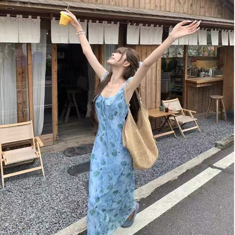 ブルーローズプリントドレス 2025 夏の新甘い痩身休暇スタイルノースリーブミッドレングススカート女性のための|undefined