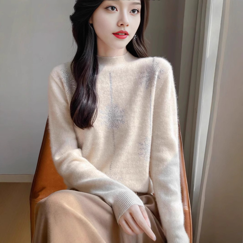 Knitted Shirt Women's Hot Drilling Knitted Sweater Autumn and Winter Heavy Diamond-encrusted Christmas Base Shirt Women's Half Turtleneck Sweater