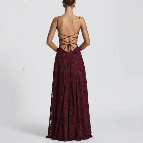 Cross-border Amazon European and American-style women's clothing, new fashion all-match sexy wine-red strappy dress in a spicy girl style.