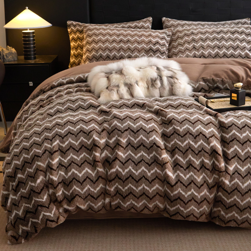 Set de cuatro piezas Robin + arroz de piel de oveja