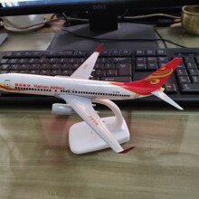 1��400�����Ͻ��w�C���Ϻ��ղ���737-400�͙C��Ʒ����ģ�͔[��